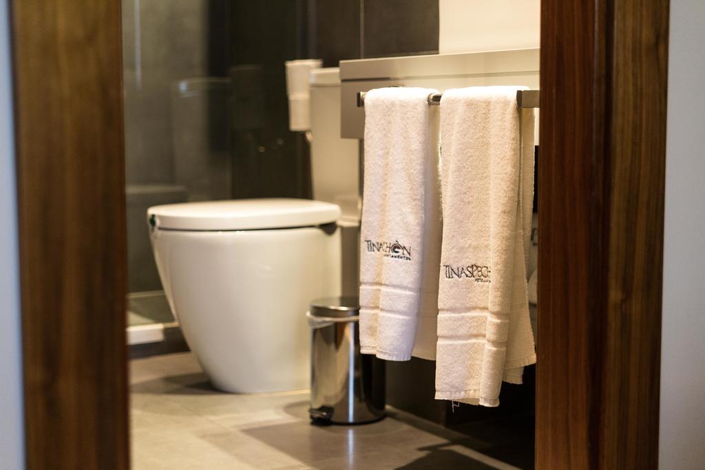 Tinas De Hotel Pechon
